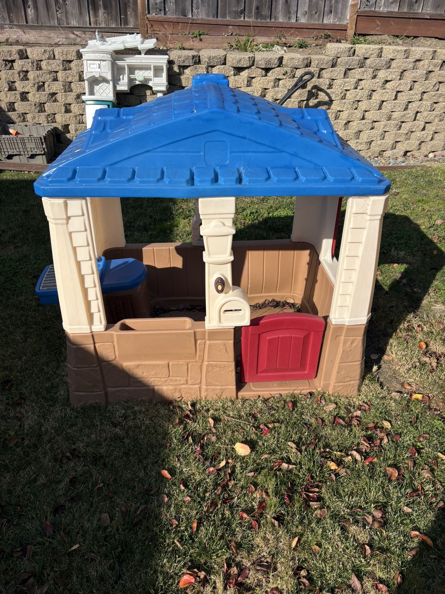 Kids Playhouse $40
