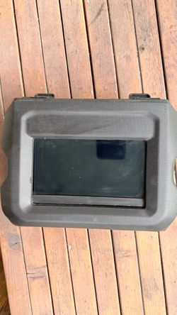 Jeep  jl radio