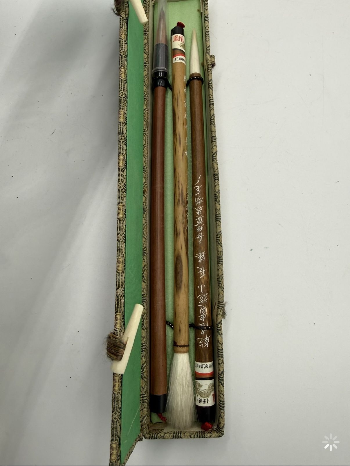 Vintage Chinese Calligraphy Brush Set 3 Brushes Bamboo Handles in Case