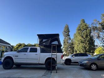 ALPINE 61 HARDSHELL ROOFTOP TENT