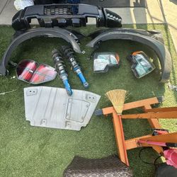 Ford Raptor Parts 