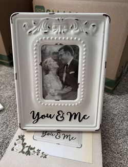 Cracker Barrel Rustic Farmhouse Picture Frame "You & Me" 4 x 6
