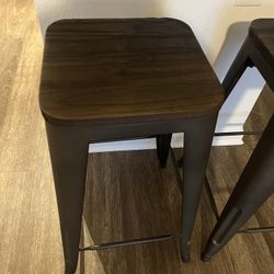 Bar Stools 