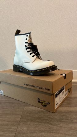Doc Marten Air Wair Smooth White Boots