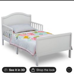 Delta Toddler Bed - White /with Waterproof Mattress 