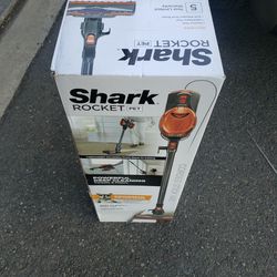 Shark Vacuum Pet