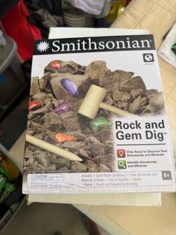 Smithsonian Rock and Gem Dig Kit