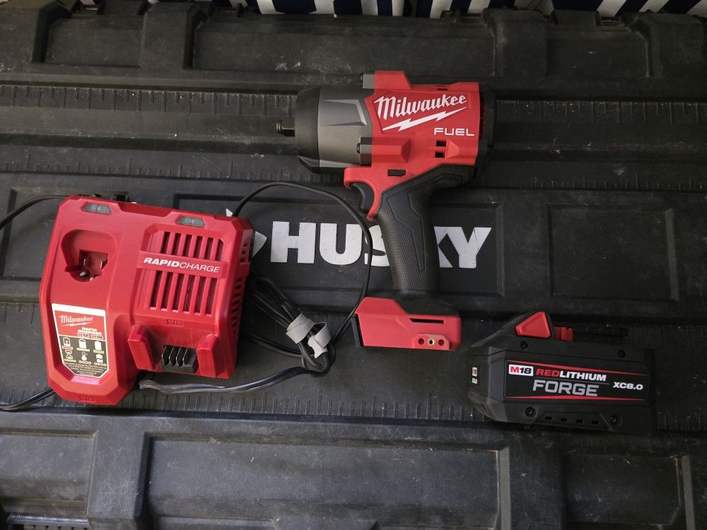 m18 impact wrench with battery 8 ah forge and charger