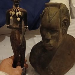 African statues