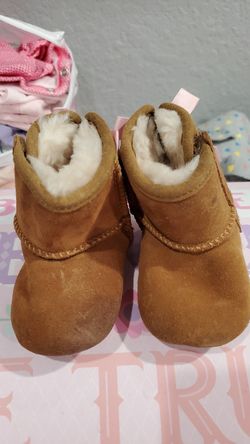 Infant uggs