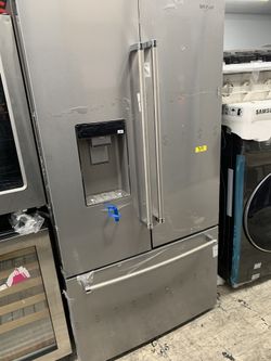Whirlpool French door in stainless steel counter depth
