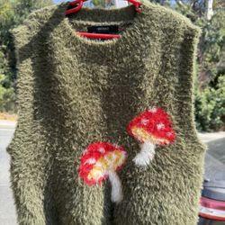 Forever 21 Mushroom Sweater vest 