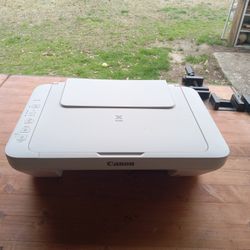Canon MG 2522 Printer And Scanner 