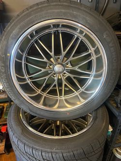 22x10.5 US Mags U139 Santa Cruz Anthracite W/ Diamond Cut Lip Wheel 5x5 (0mm)