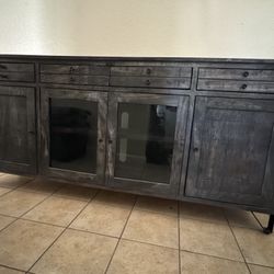 Media Console