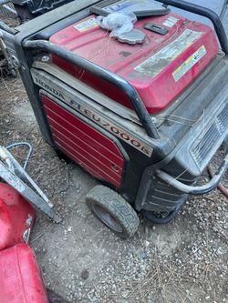 Generador Honda eu 7000 ojo no sirve