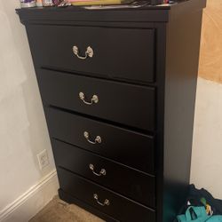 5 Drawer Dresser