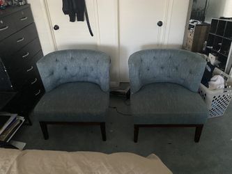 2x Blue Cushioned Chair