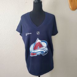 Colorado Avalanche MacKINNON Fanatics 22 Stanley Cup NHL Hockey Tshirt 2XL