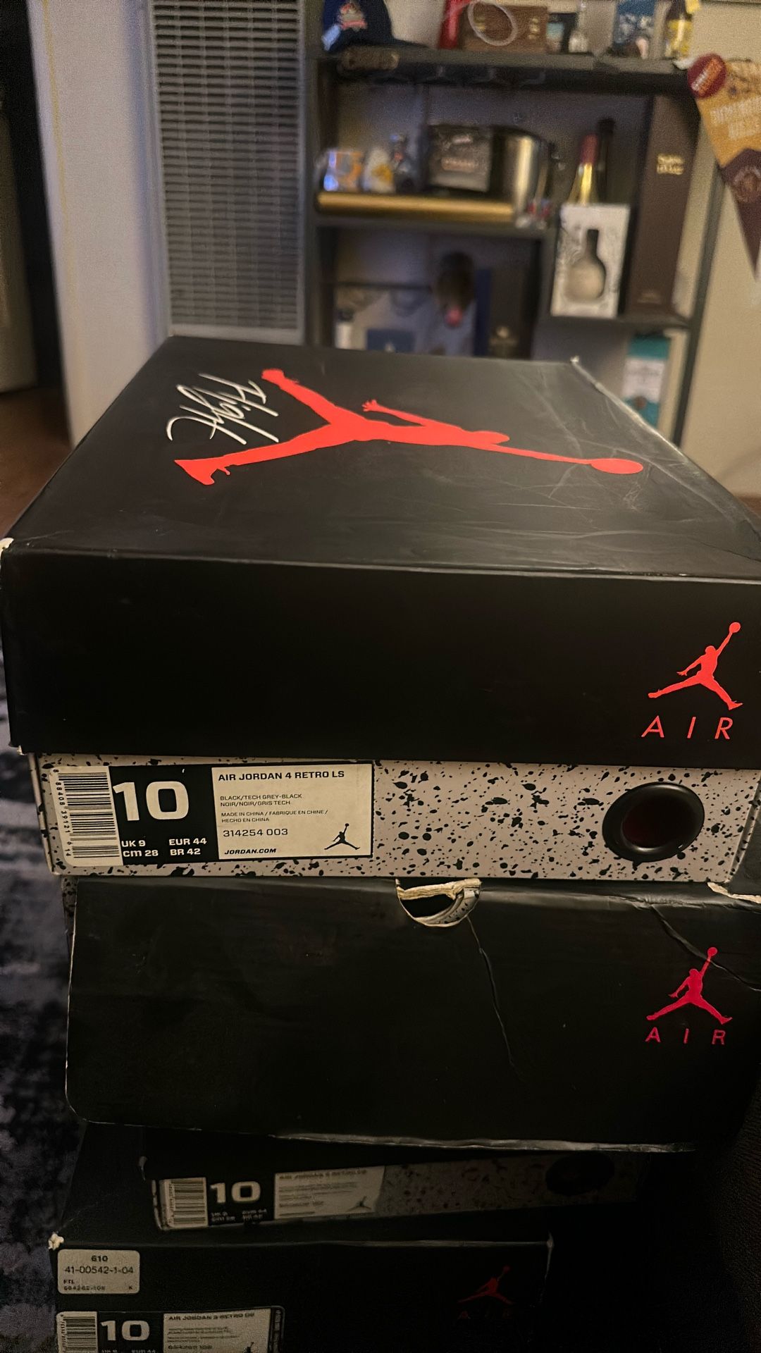 Jordan 4