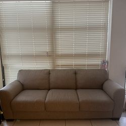 Sleeper Sofa with Queen-Size Mattress – Excellent Condition