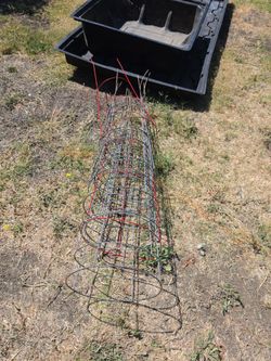 9 vegetable vineyard cages