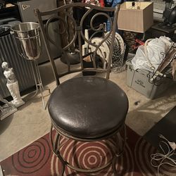 Bar stool 