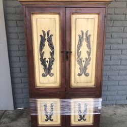 Armoire Credenza 