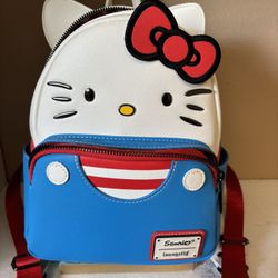 Hello Kitty Small Backpack 