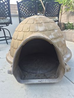 Dog house . Very strong fiber glass