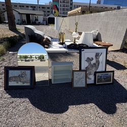 Yard sale 325 e flower st