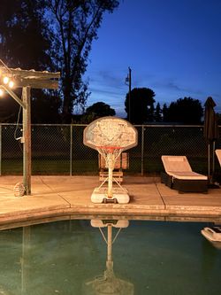 🏀 Heavy-Duty Poolside Basketball Hoop