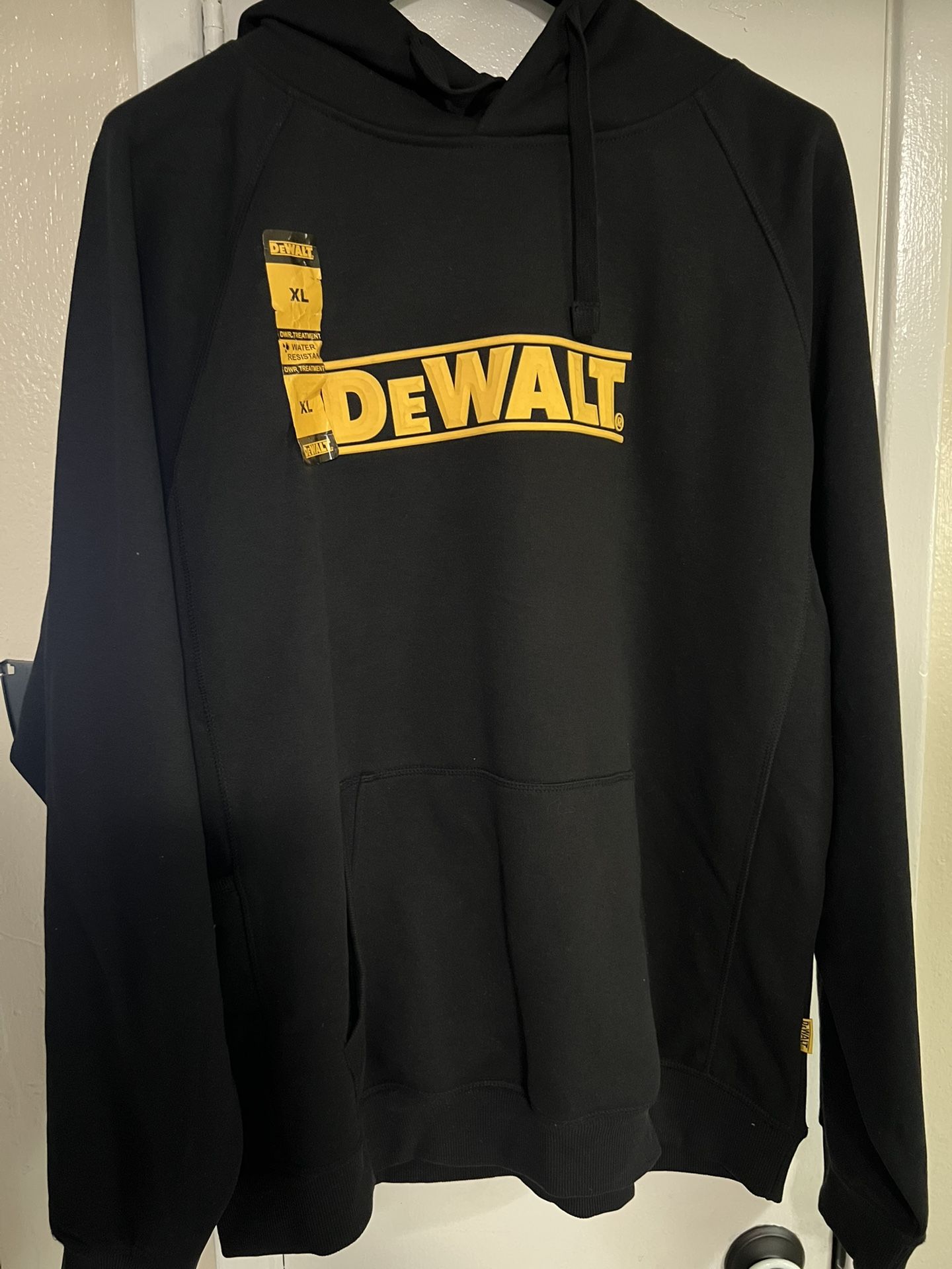 New Dewalt Heavy Hoodie 