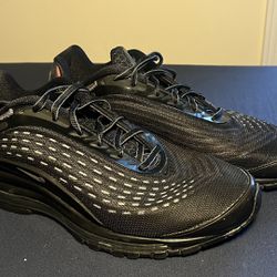 Nike Air Max Mens 8.5 Deluxe Triple Black Bronze Athletic Running Shoes Sneaker