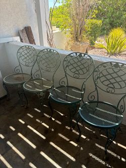 Set of 4 Green Iron Patio Chairs