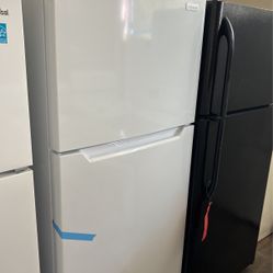 NEW FRIGIDAIRE WHITE TOP MOUNT 30”