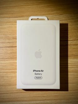 Apple iPhone Air MagSafe Battery Pack - BRAND NEW