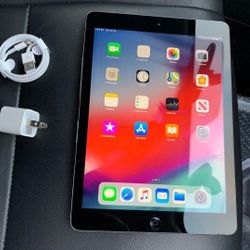 iPad Air 1, ICloud Unlocked,  Wi-Fi Internet Access.  Like New 