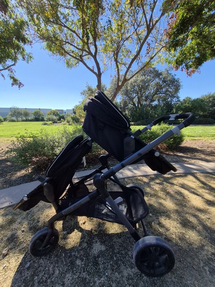 Pivot Xpand Travel System