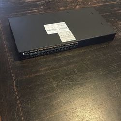 Pronto Networks SC24P — 24-Port Gigabit PoE Ethernet Switch (100-240 V AC)