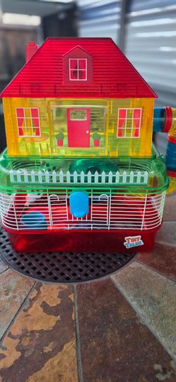 Tiny Tales Comfy House habitat designed for small pets like hamsters