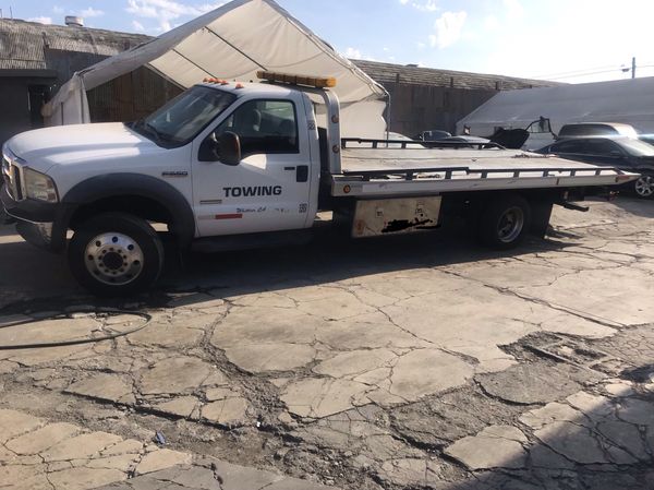 Tow truck for sale for Sale in Los Angeles, CA - OfferUp