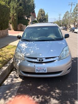 2009 Toyota sienna