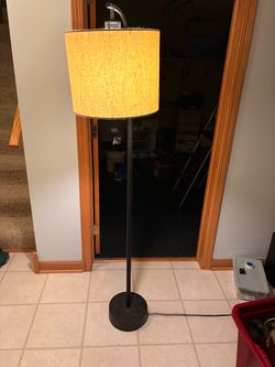 Floor lamp