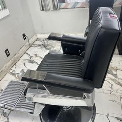 Barber chair