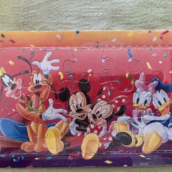 Original Collectable Disney Puzzle Post Card 