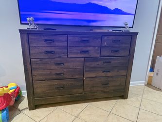 Brown dresser