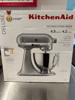 NEW Deluxe Kitchen Aid Mixer