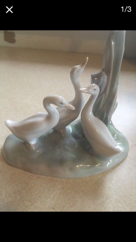 NAO Lladro "Group of Ducks" porcelain figurine