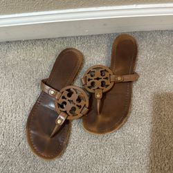 Well-Worn Tory Burch Sandals – Size 8.5 – Color: Bourbon – Pickup Only